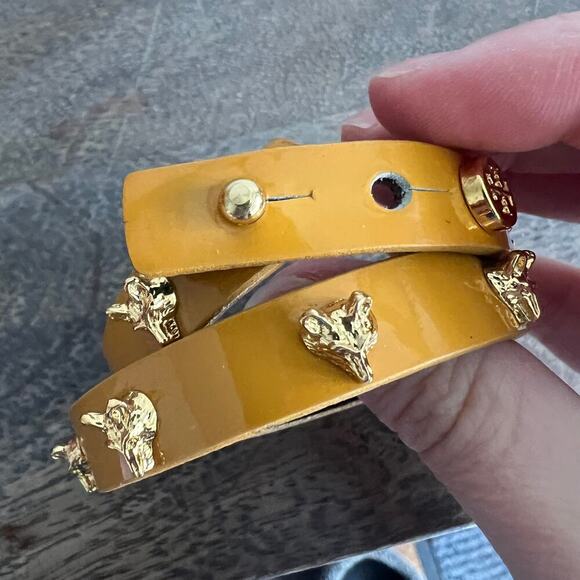 Tory Burch Mustard Yellow Gold Tone Fox Head Wrap Leather Bracelet - Picture 3 of 6